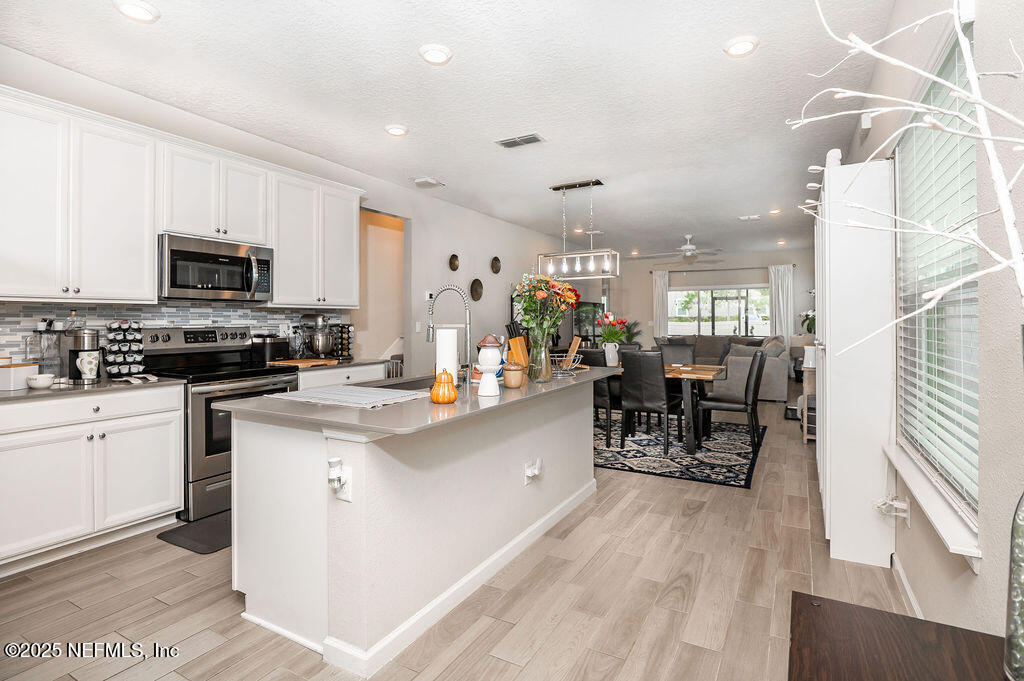 6371 LONGLEAF BRANCH Drive