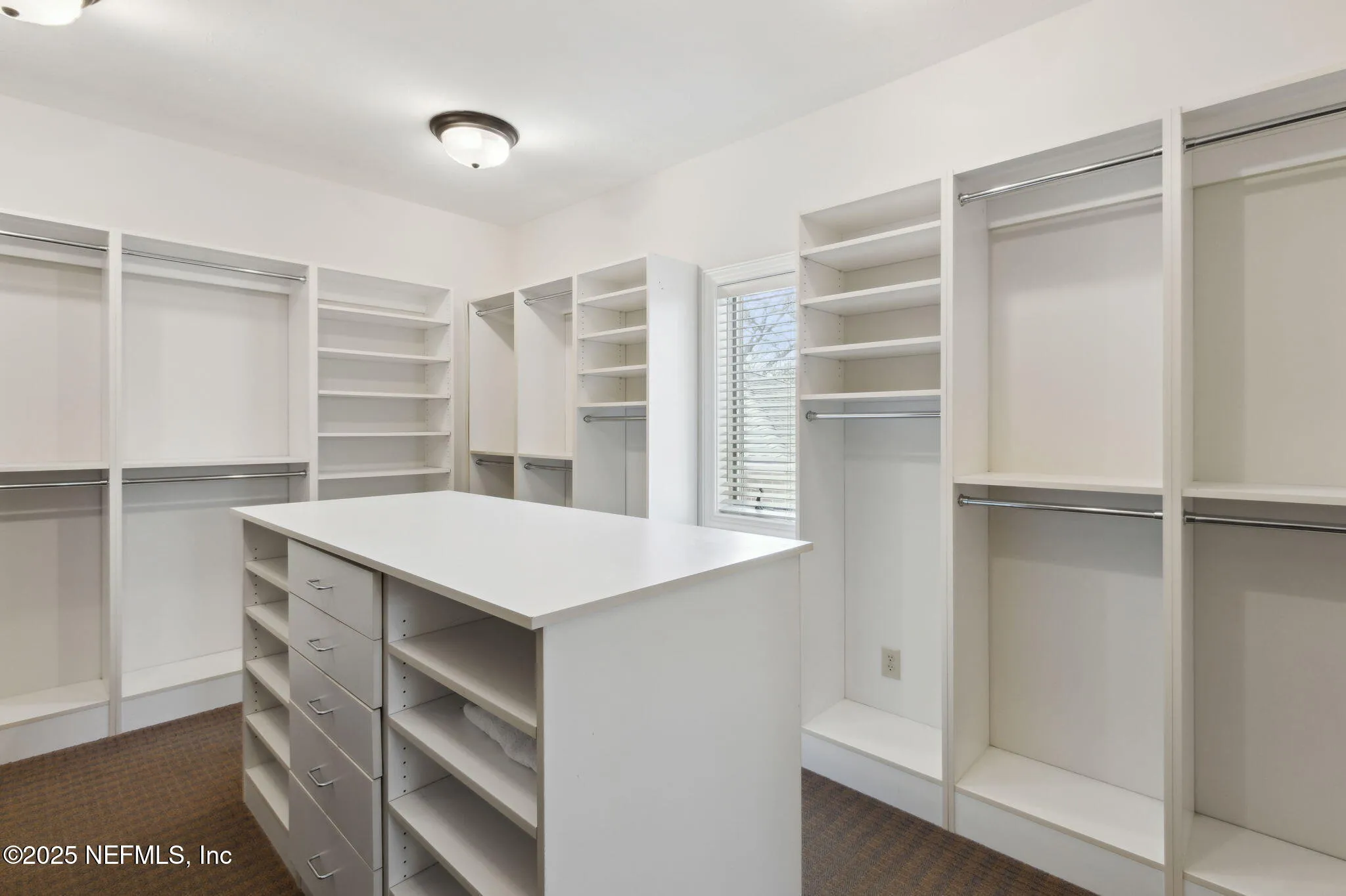 Jacksonville, Florida 32207, United States, 4 Bedrooms Bedrooms, ,4 BathroomsBathrooms,Residential,Active,1184