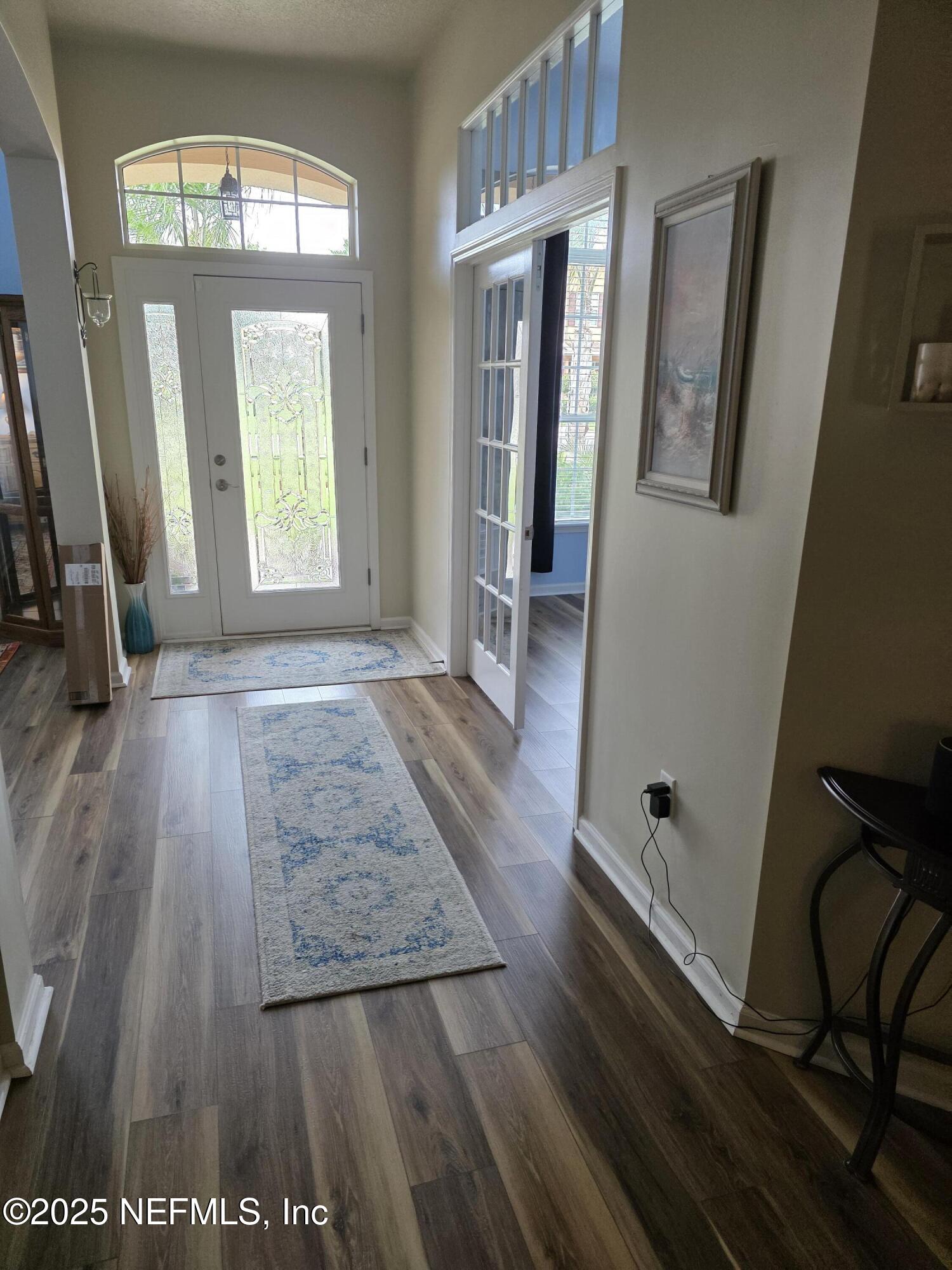 4079 SHERMAN HILLS Parkway W