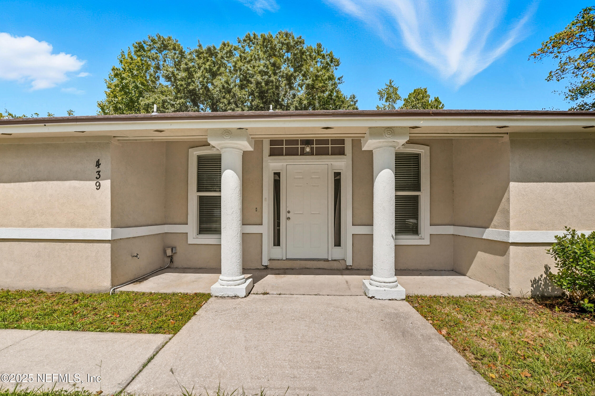 439 JAX ESTATES Drive S