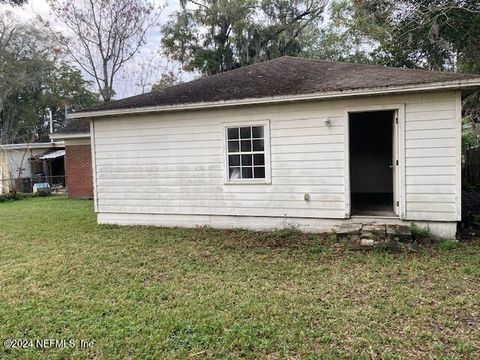 A home in Jacksonville