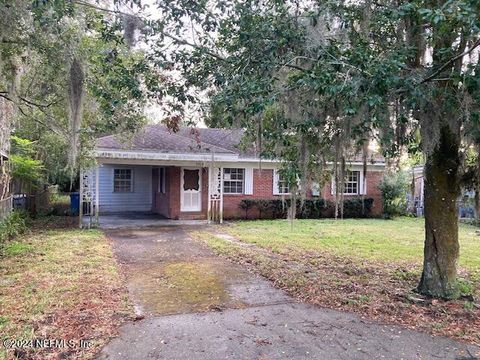 A home in Jacksonville