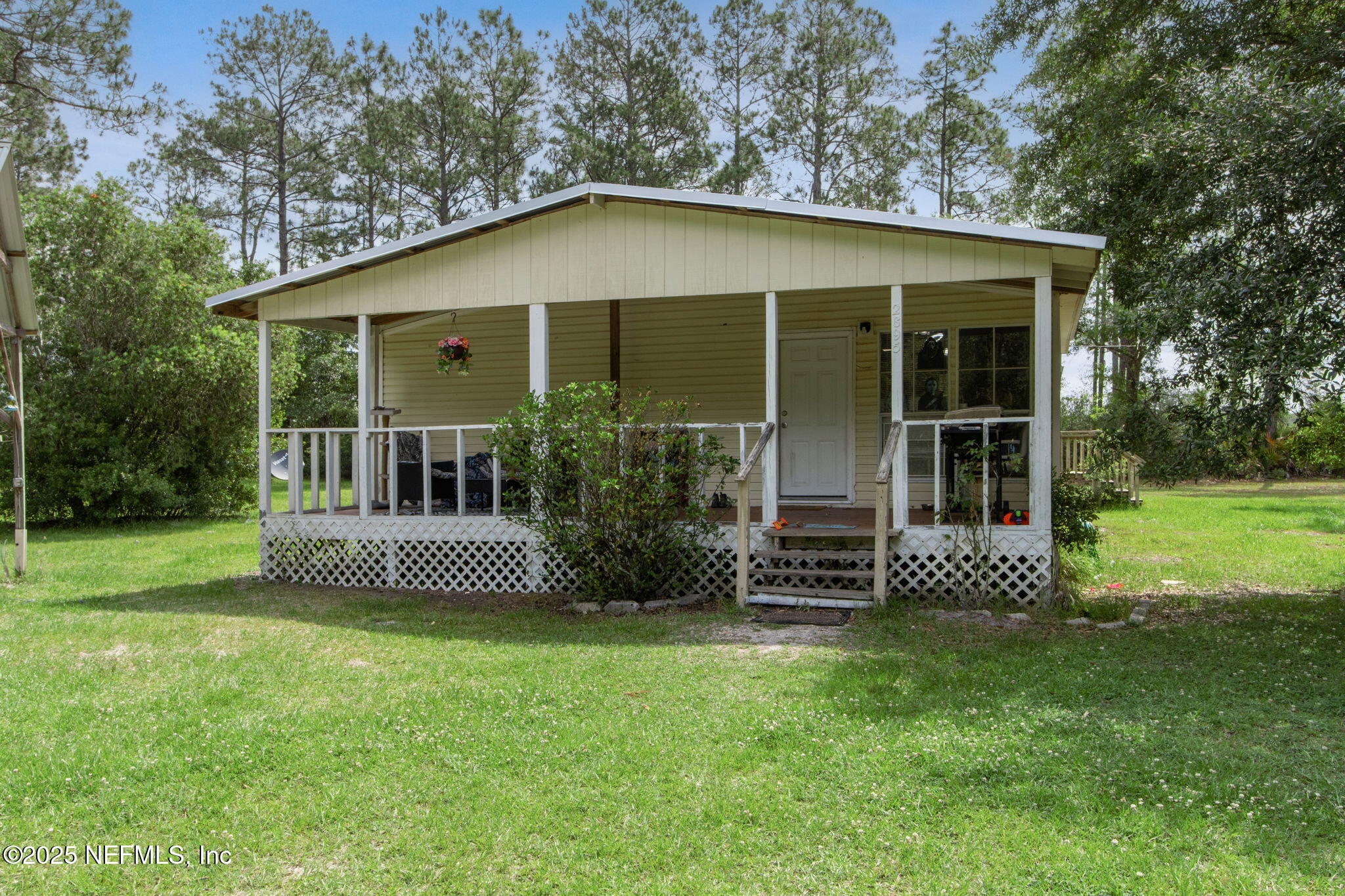 2889 SANTA FE Trail