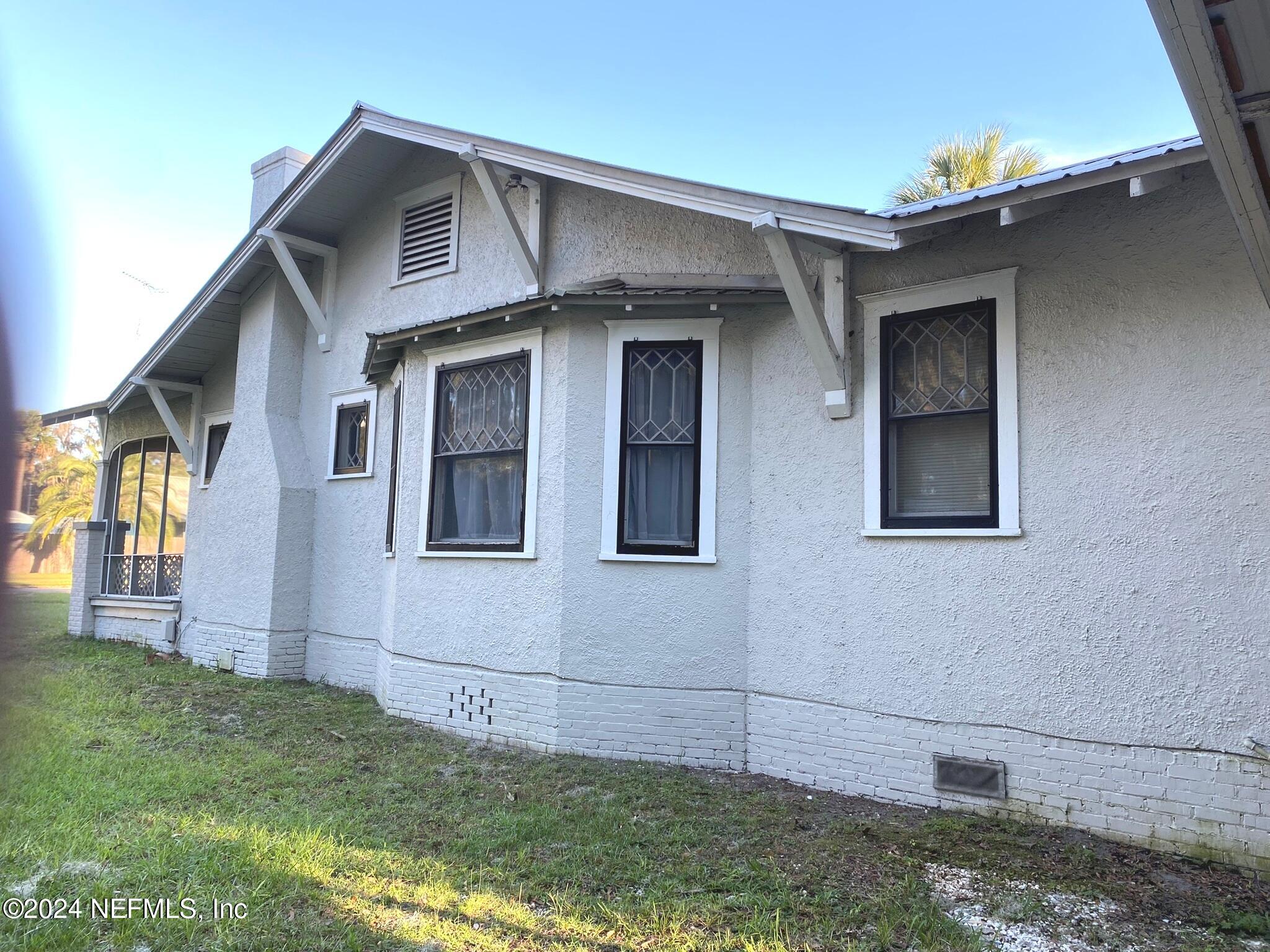 312 OAK Street