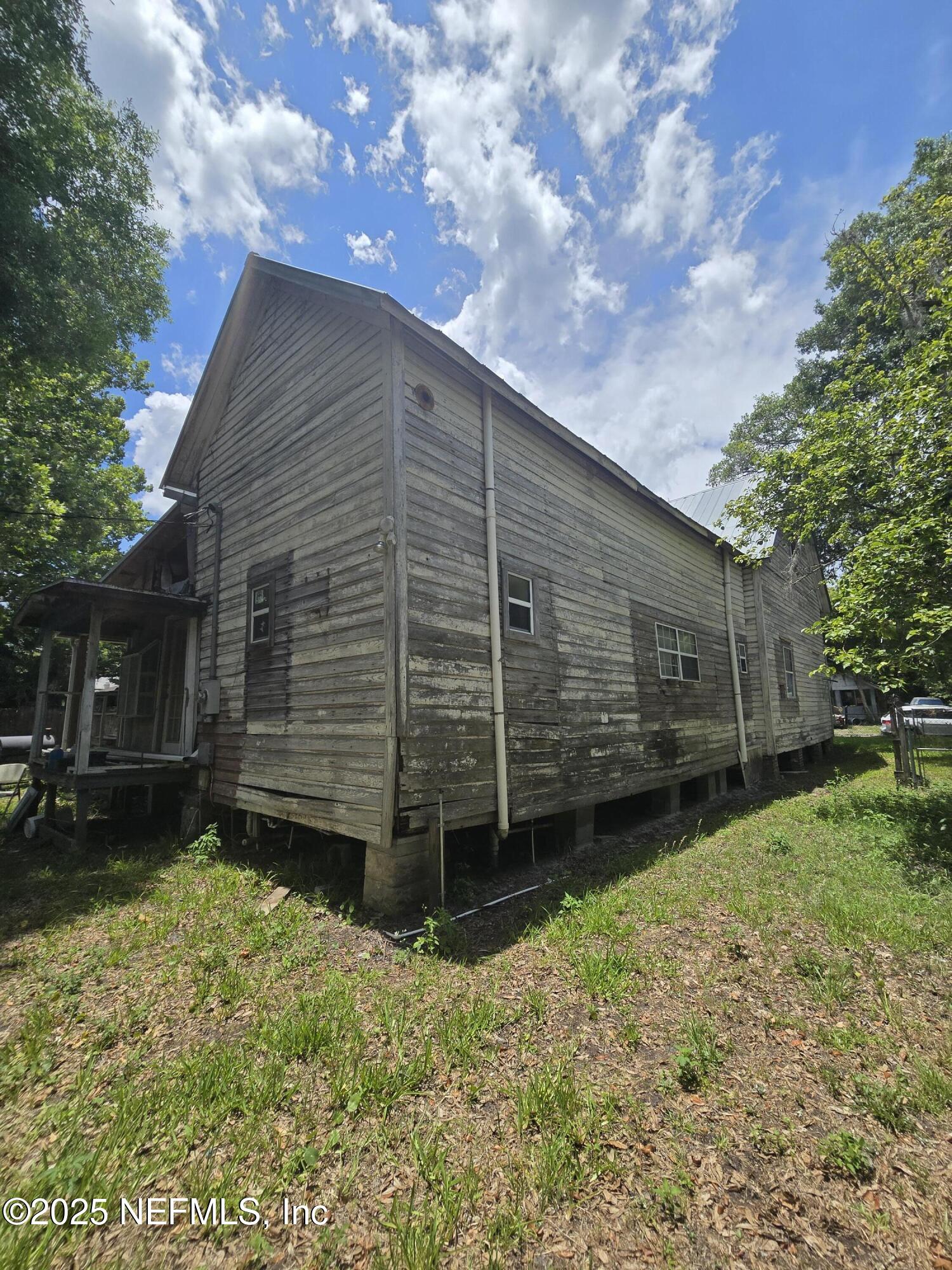 374 N CHERRY Street
