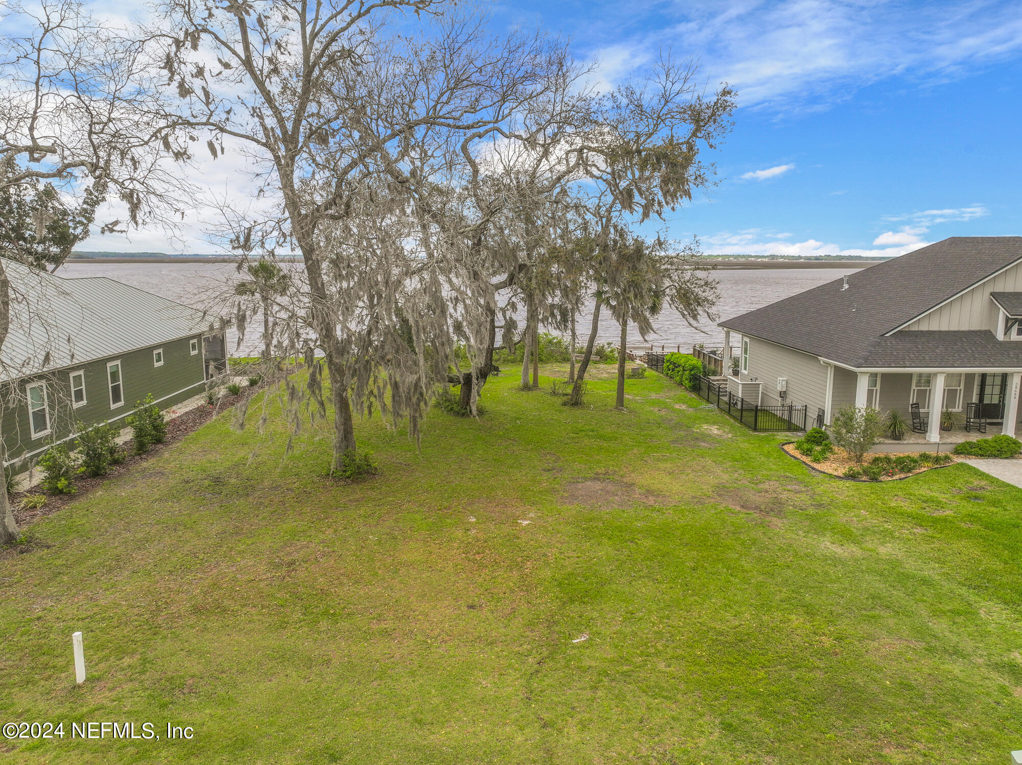 28676 GRANDVIEW Manor