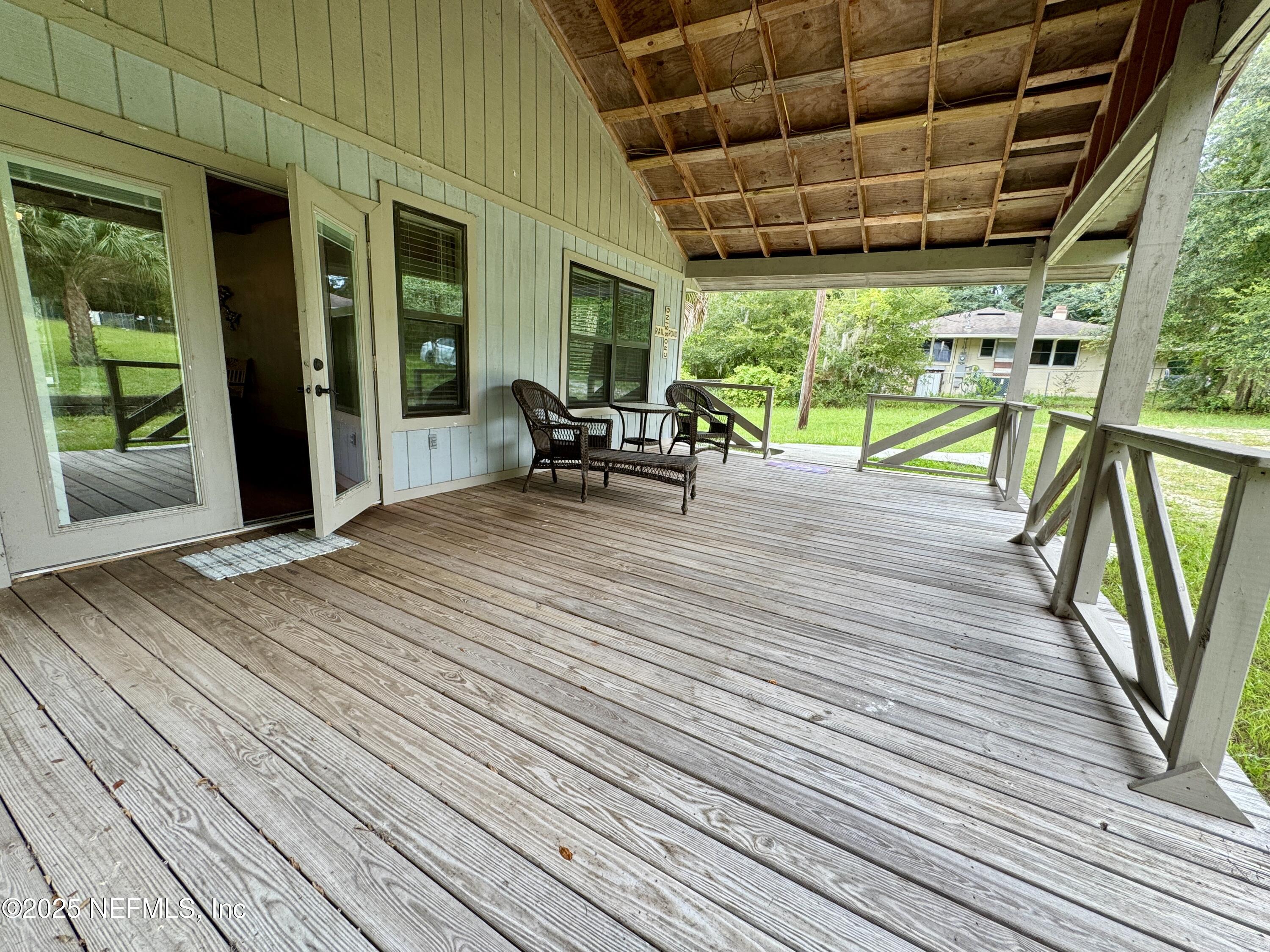 5839 W RIVERBEND Road