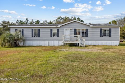 A home in Yulee