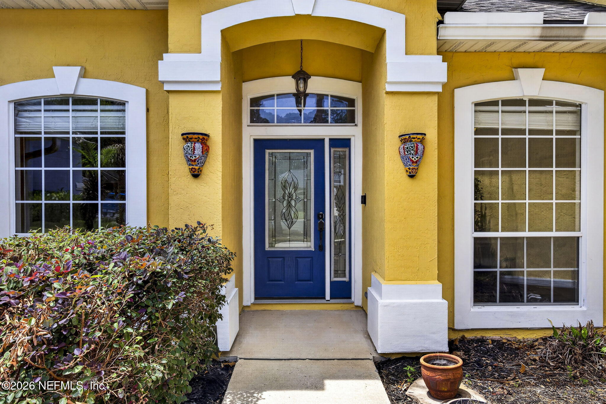 1925 BARHAM Court