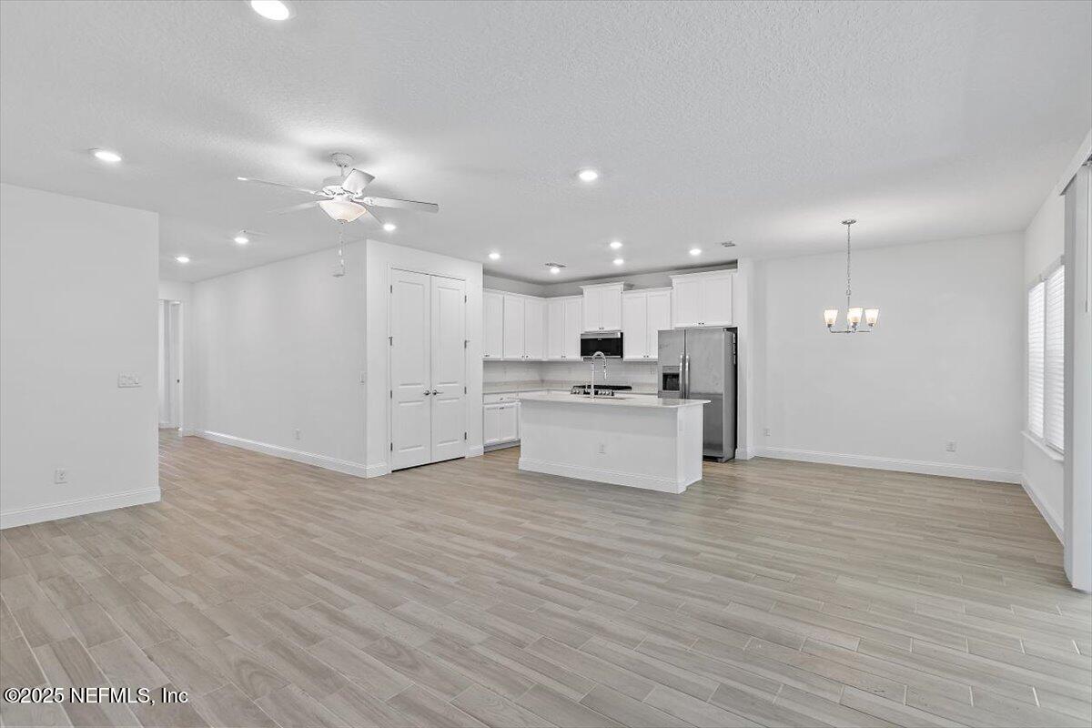 21 PINE CANDLE Way