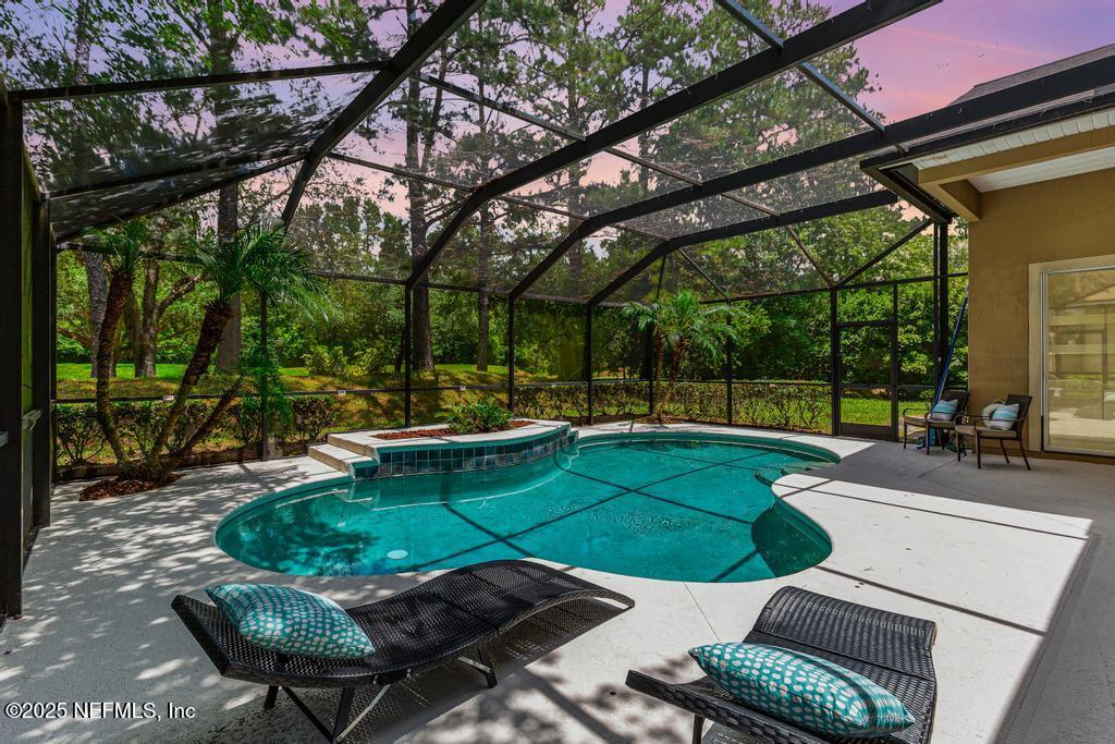1728 E COBBLESTONE Lane