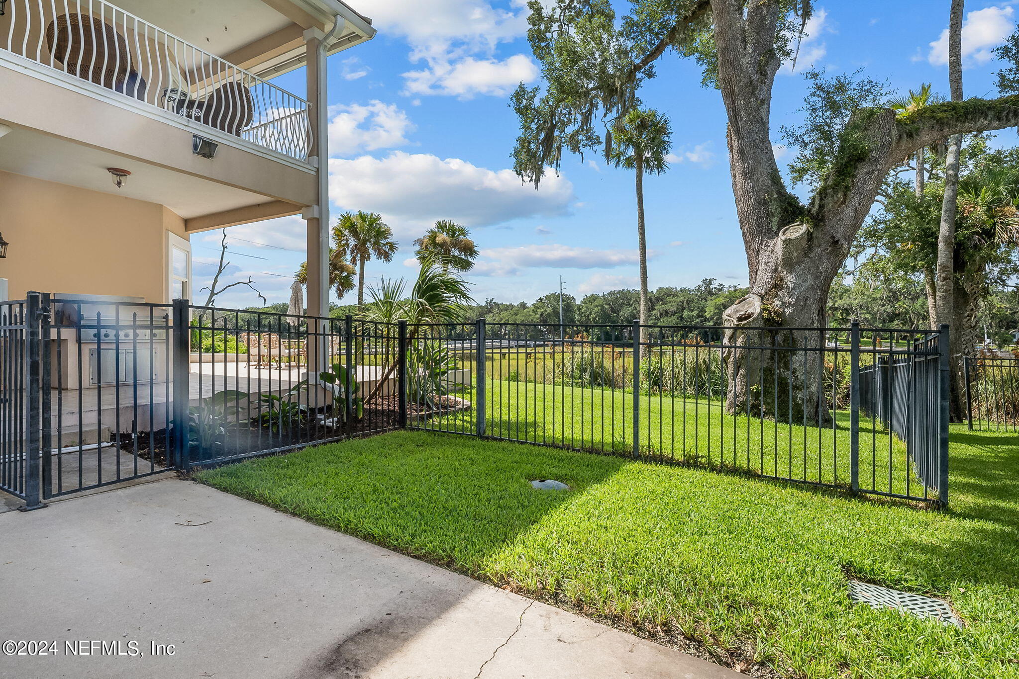 1940 TARA Court