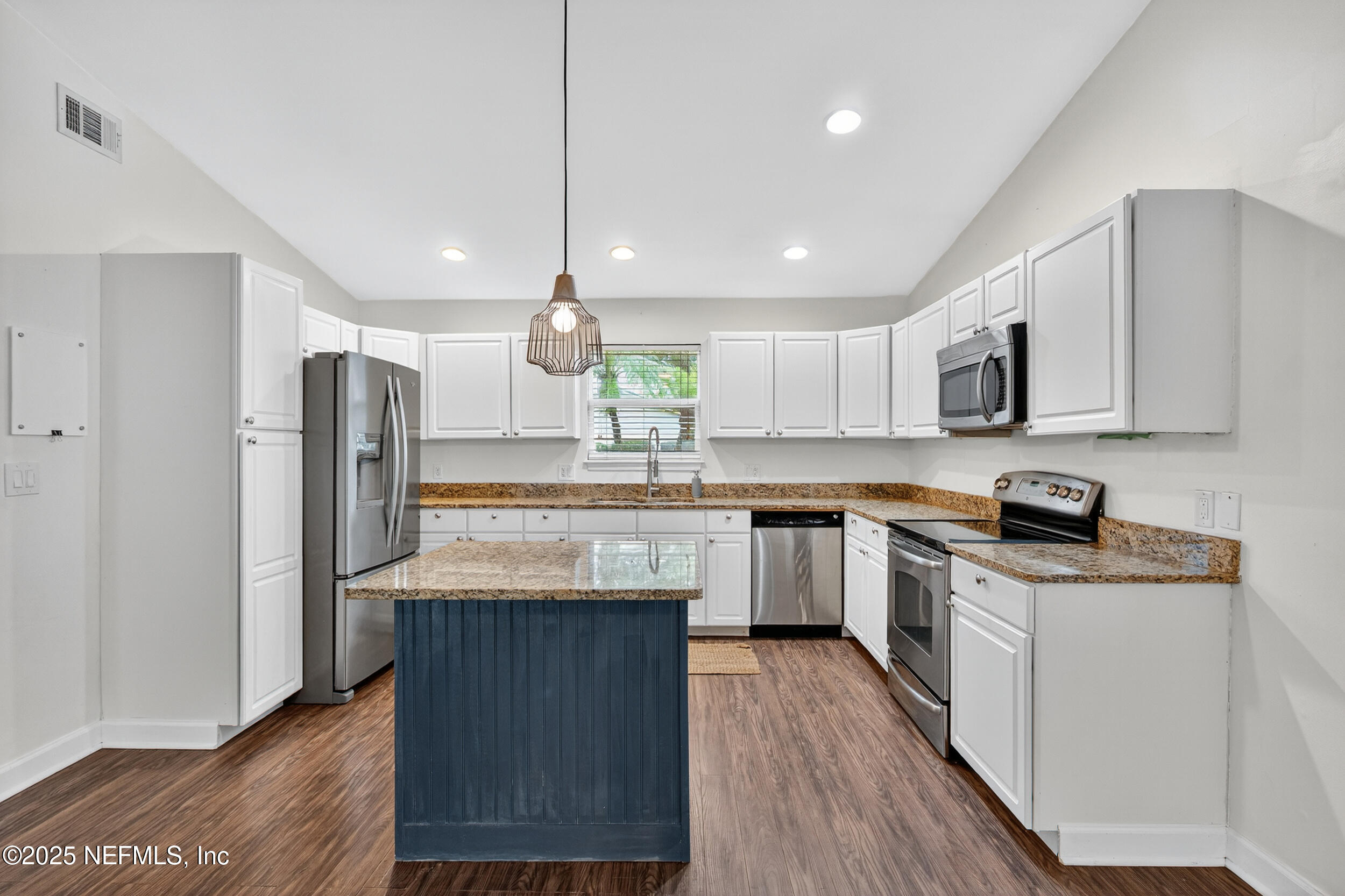 13046 S TWIN PINES Circle S