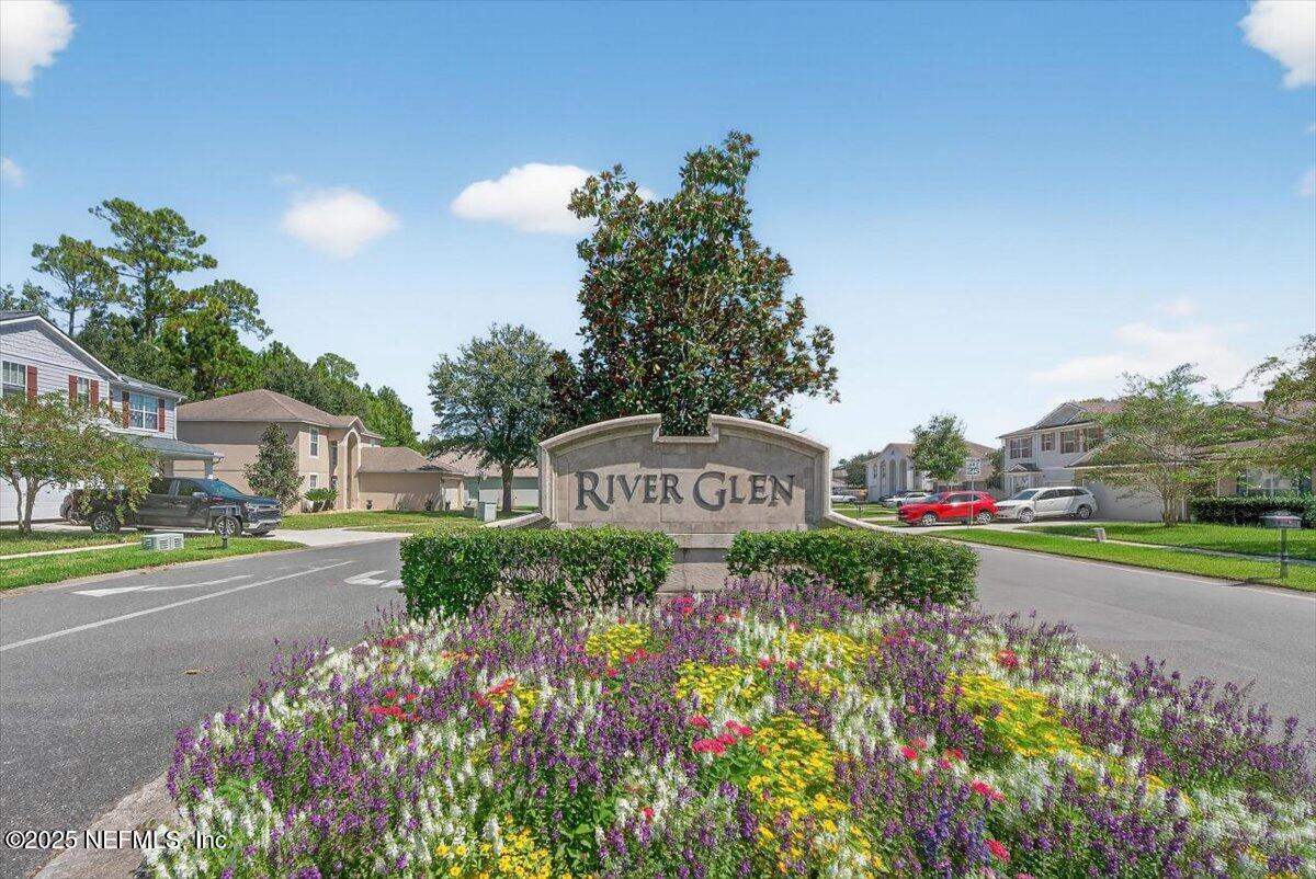 65226 FOREST GLEN Lane