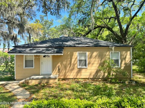 A home in Jacksonville