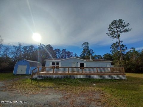 A home in Middleburg