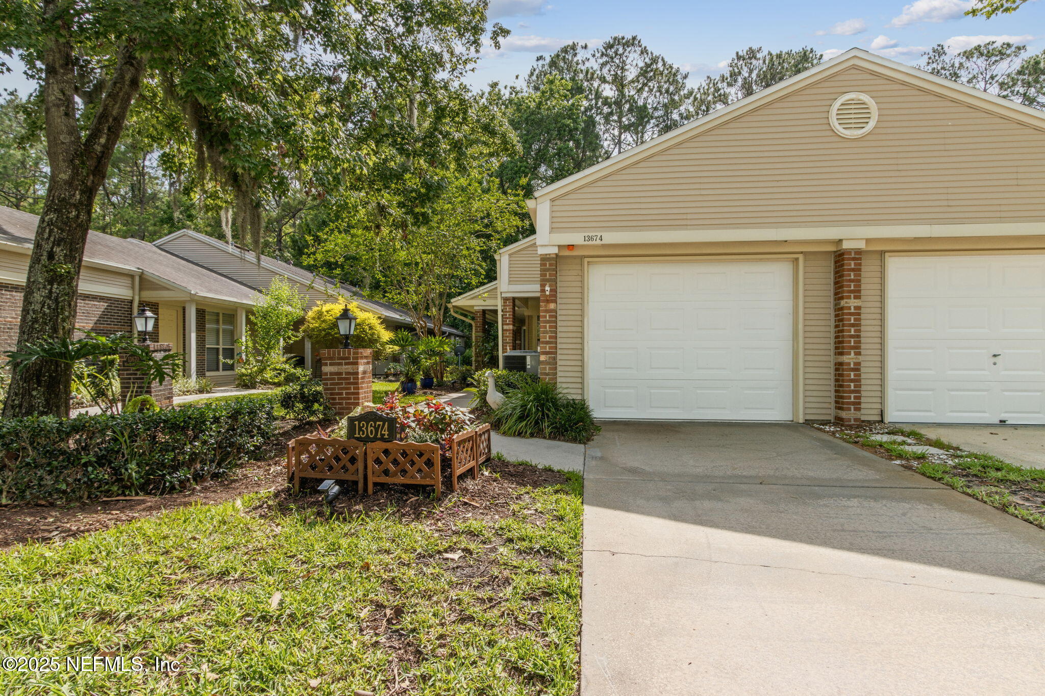 13674 WM DAVIS Parkway