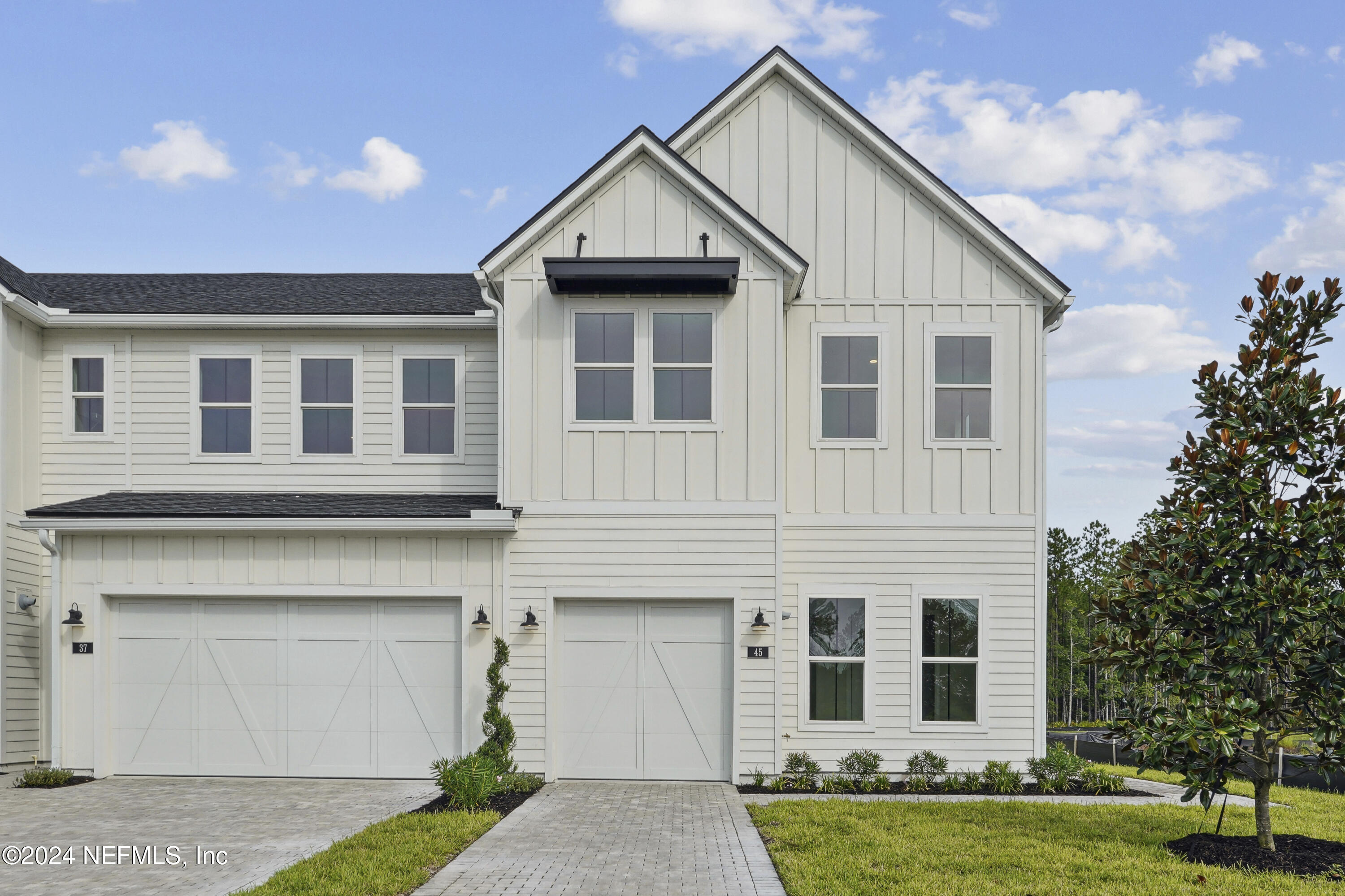 64 DELWOOD Way 271