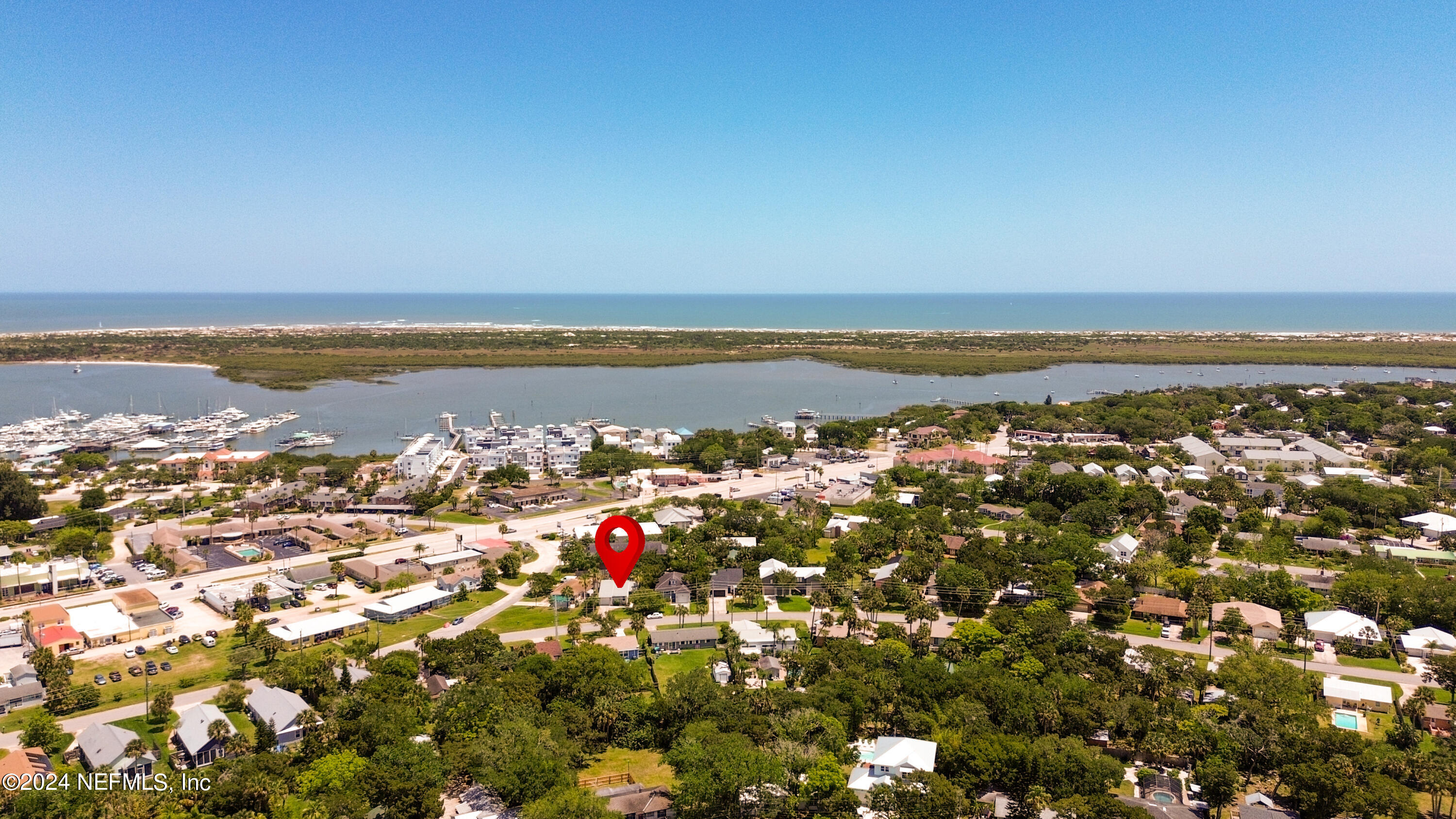 St Augustine, FL home for sale located at 424 Arricola Avenue, St Augustine, FL 32080
