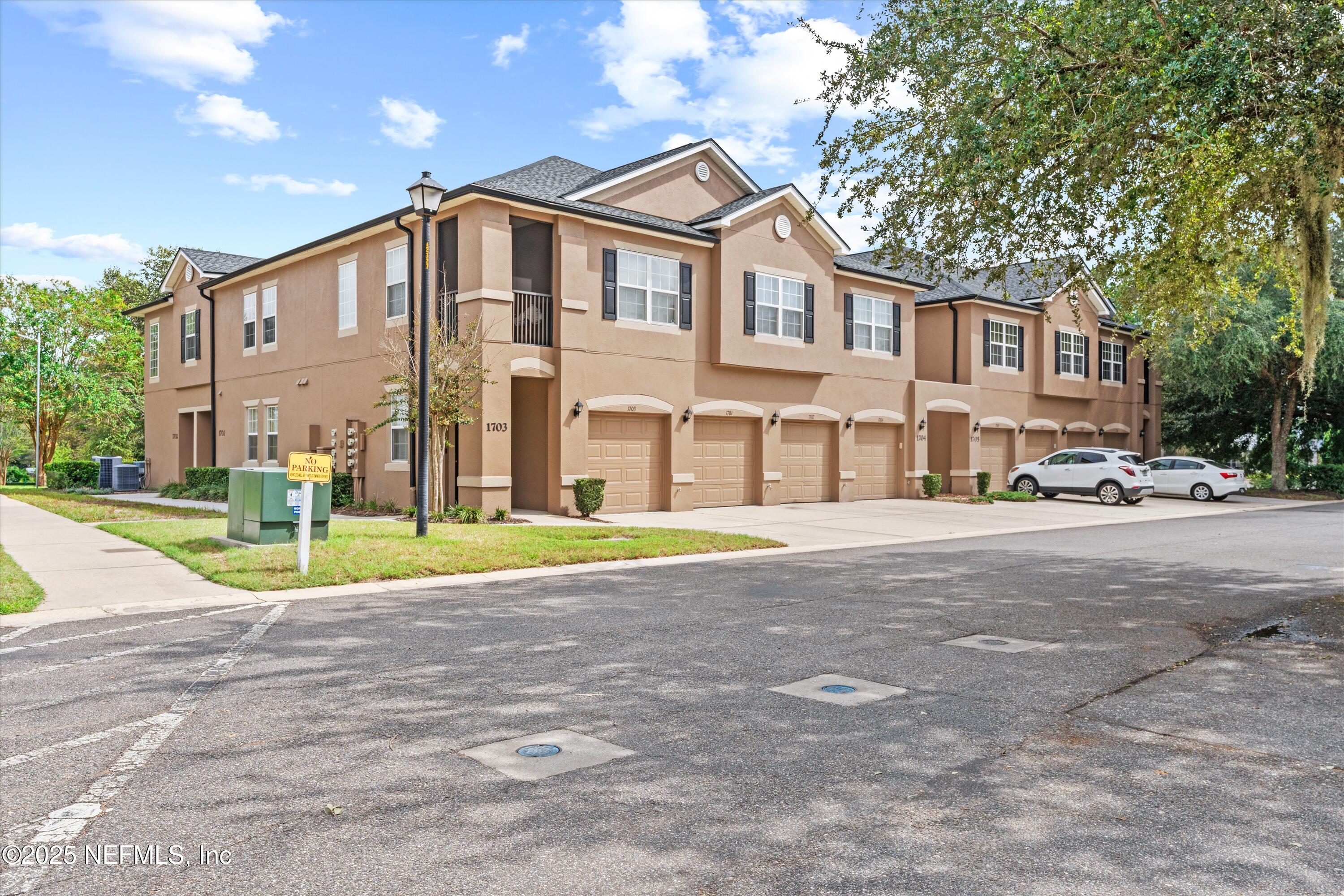 12301 KERNAN FOREST Boulevard 1702