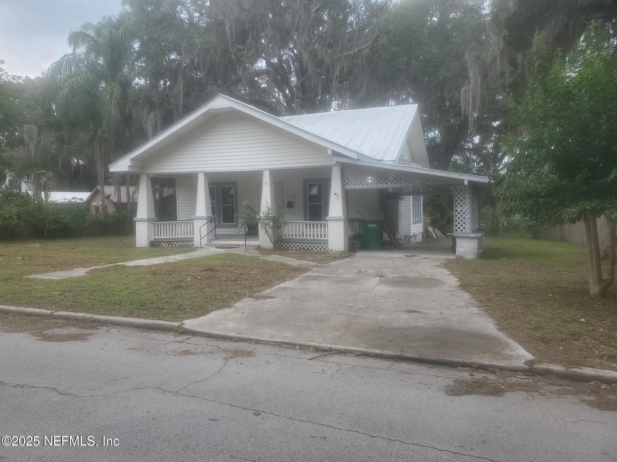 232 S MAIN Street
