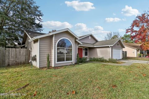 A home in Middleburg