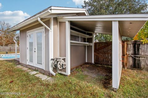 A home in Middleburg