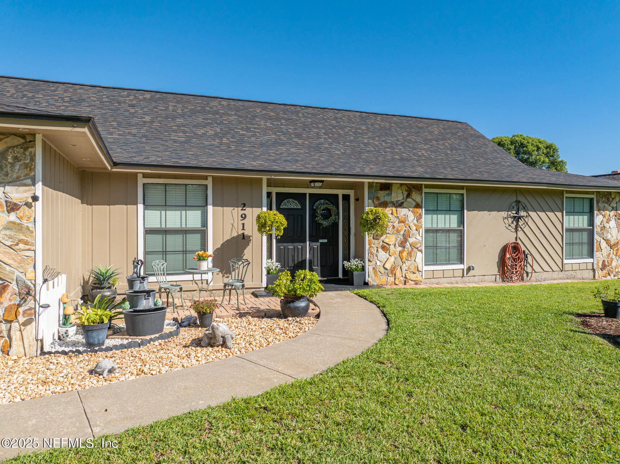 2911 CIRCLE RIDGE Drive