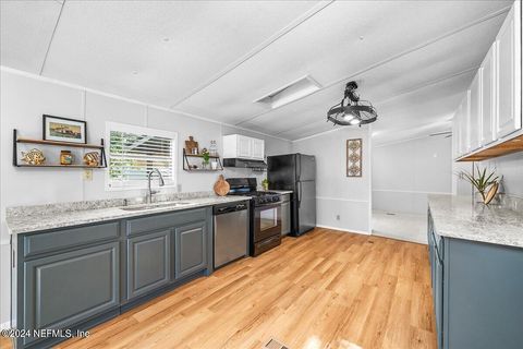 120 PINE Street Satsuma FL 32189