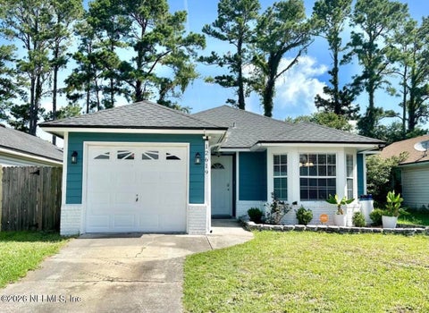 Photo of 12619 ASHMORE GREEN Drive N, Jacksonville, FL 32246 (MLS # 2165154)