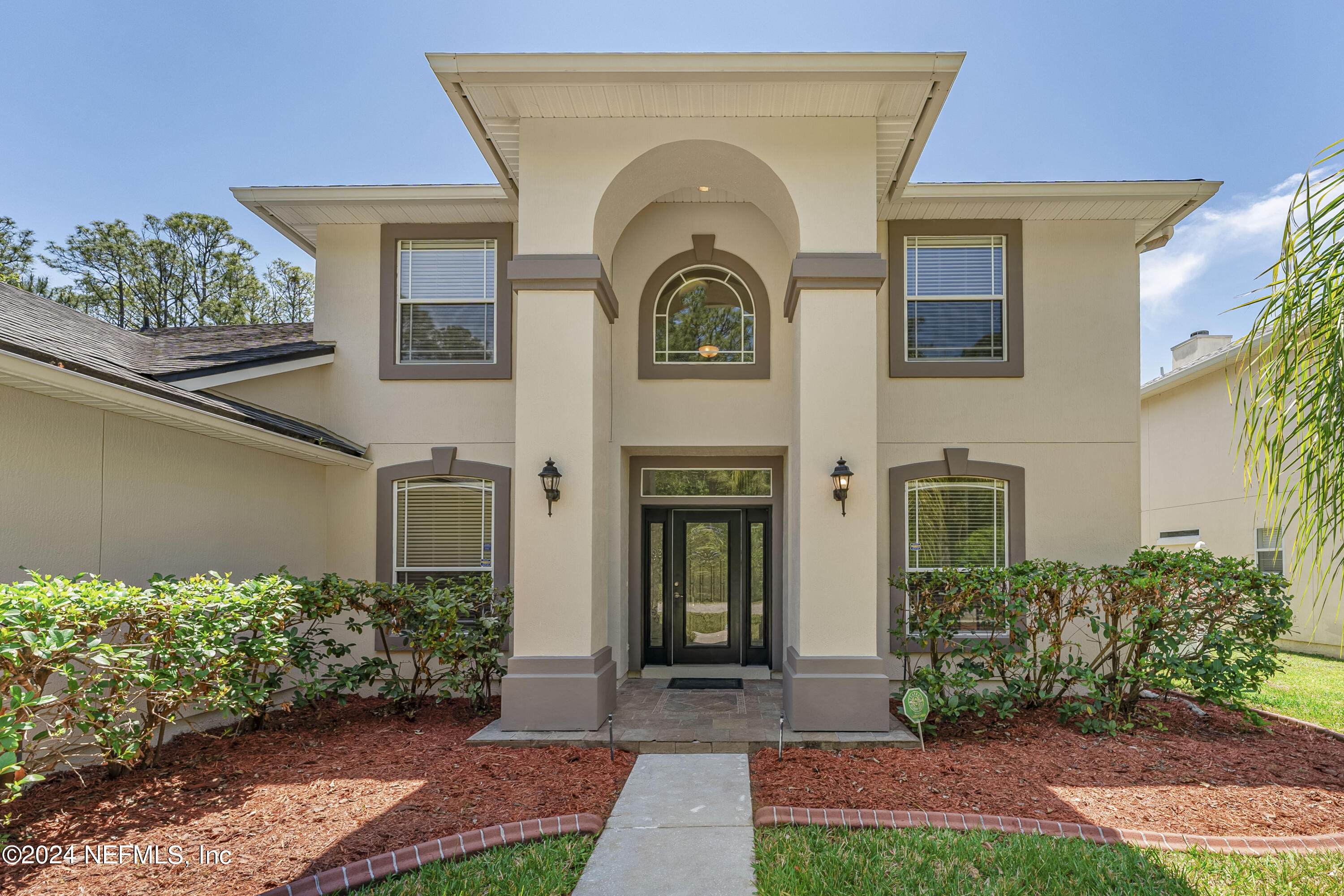 Jacksonville, FL home for sale located at 1486 Creek Point Boulevard, Jacksonville, FL 32218