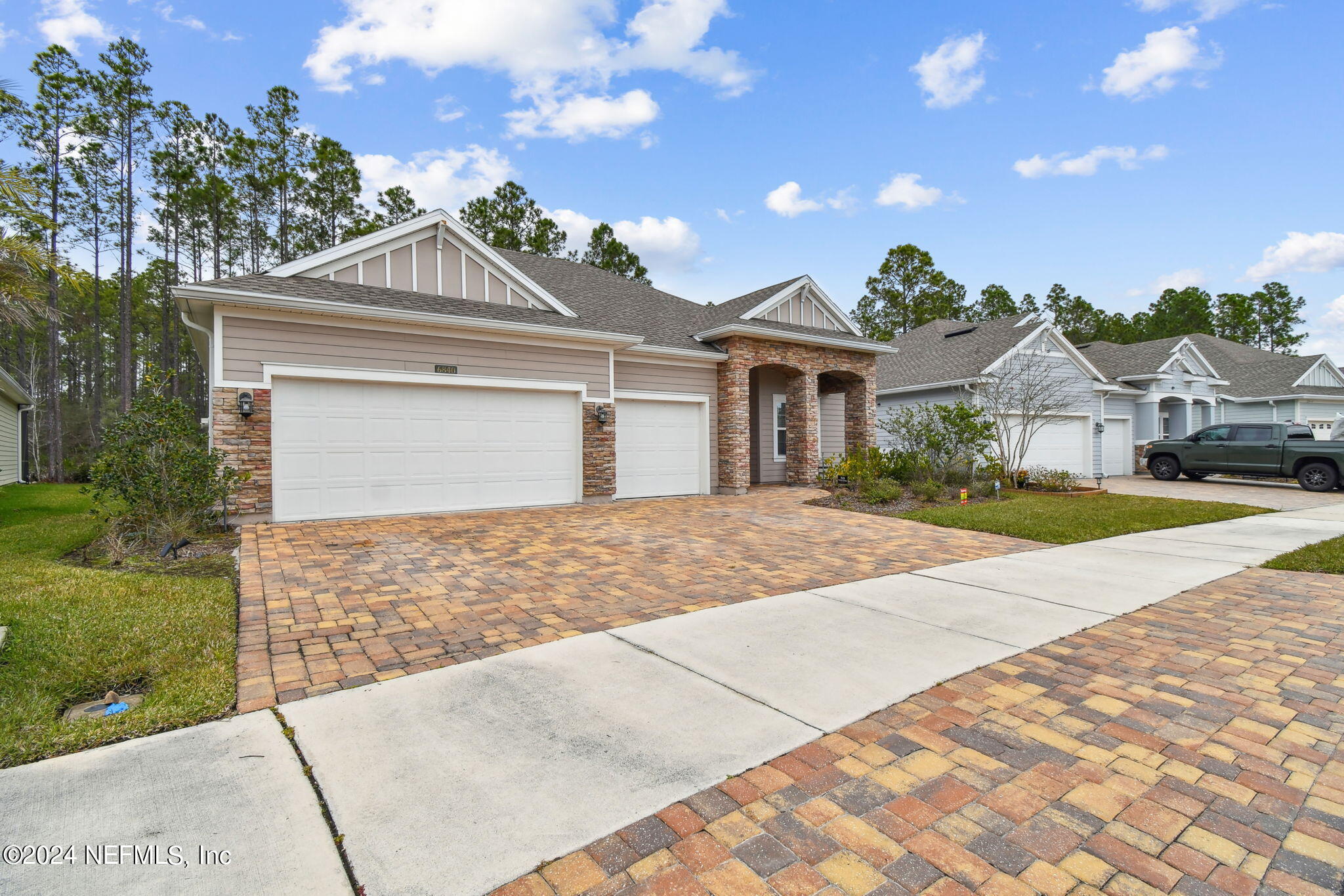Jacksonville, FL home for sale located at 6840 Crosby Falls Drive, Jacksonville, FL 32222