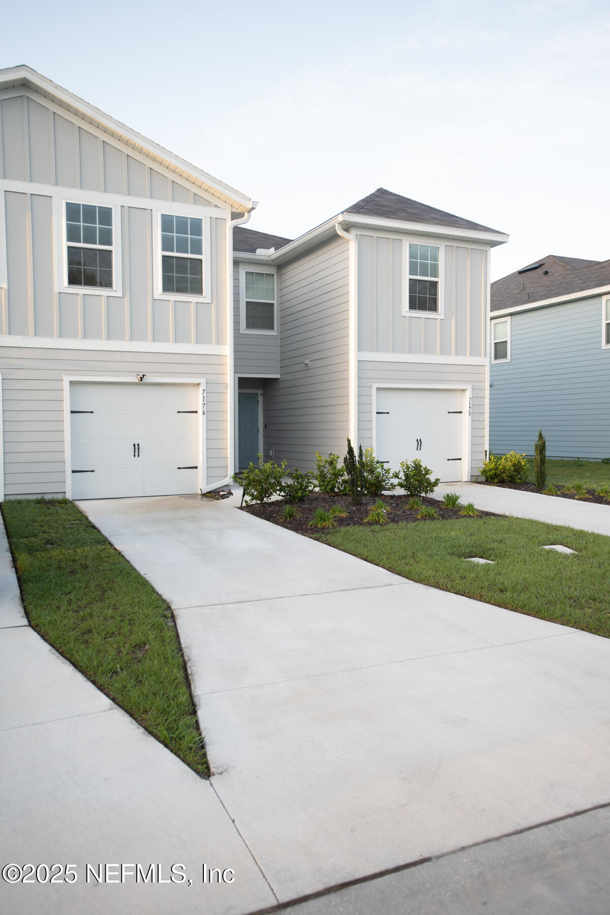 7176 LUMINARY Lane
