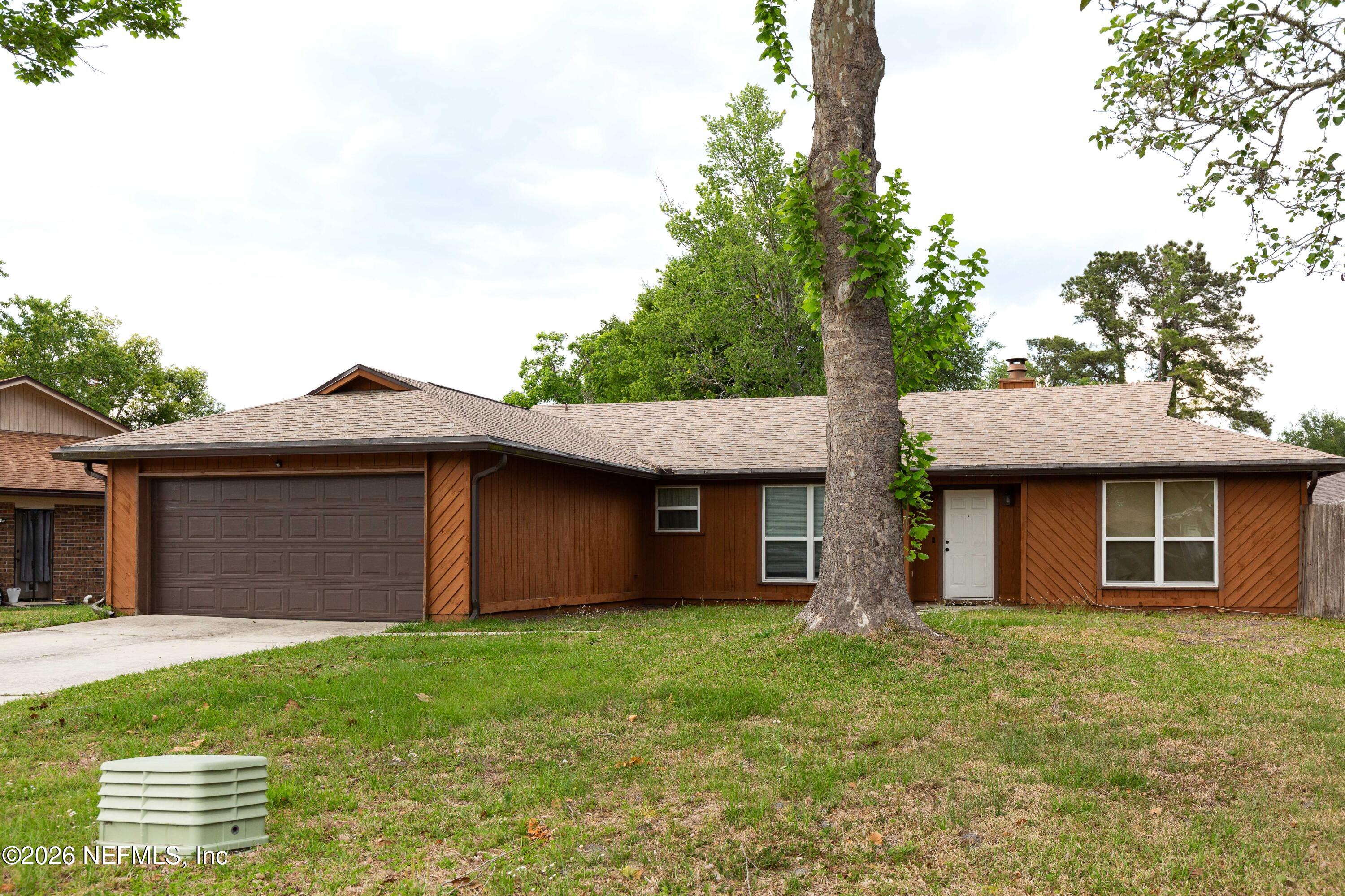 8339 PEPPERWOOD Court