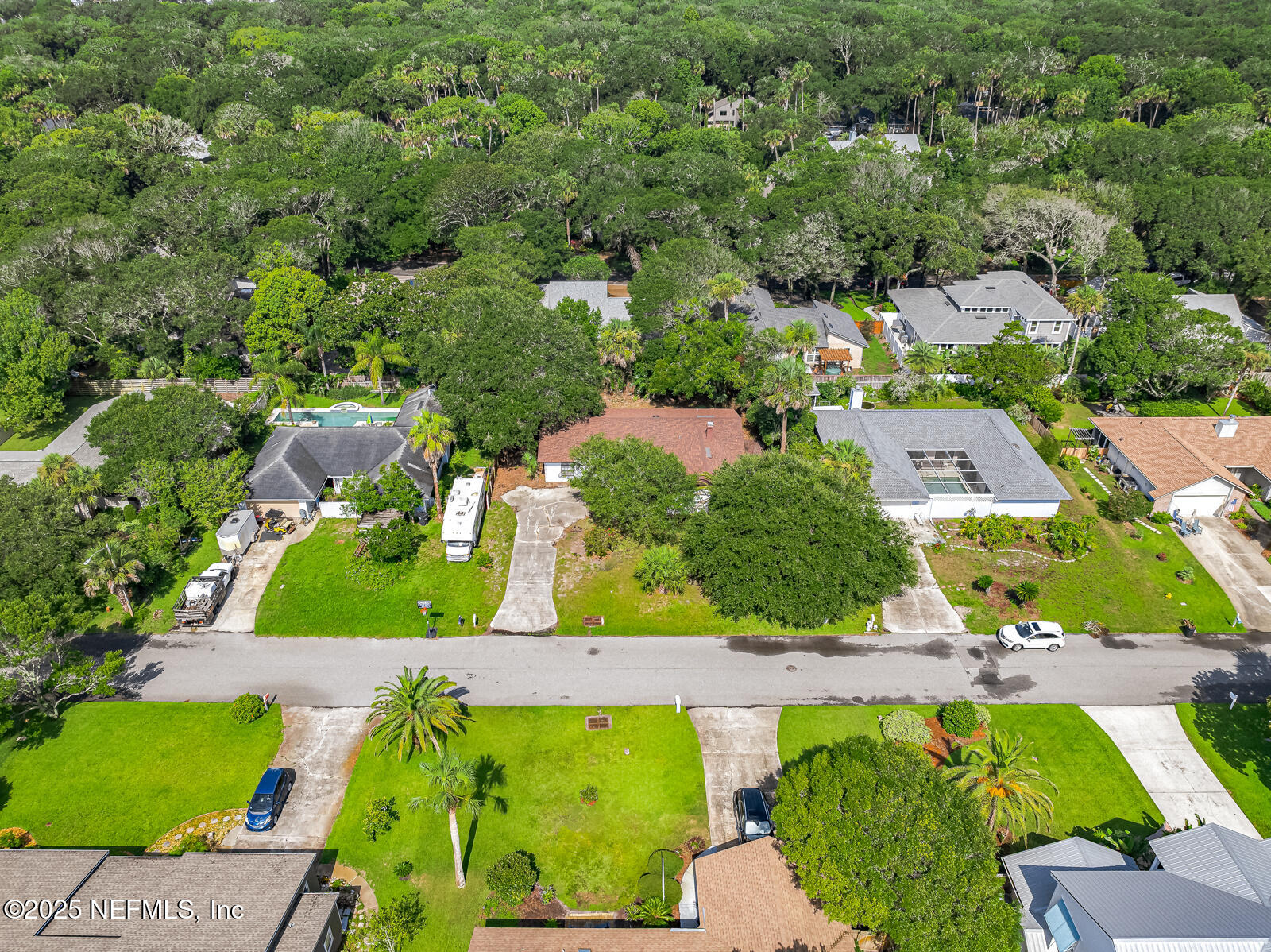 1812 SEA OATS Drive