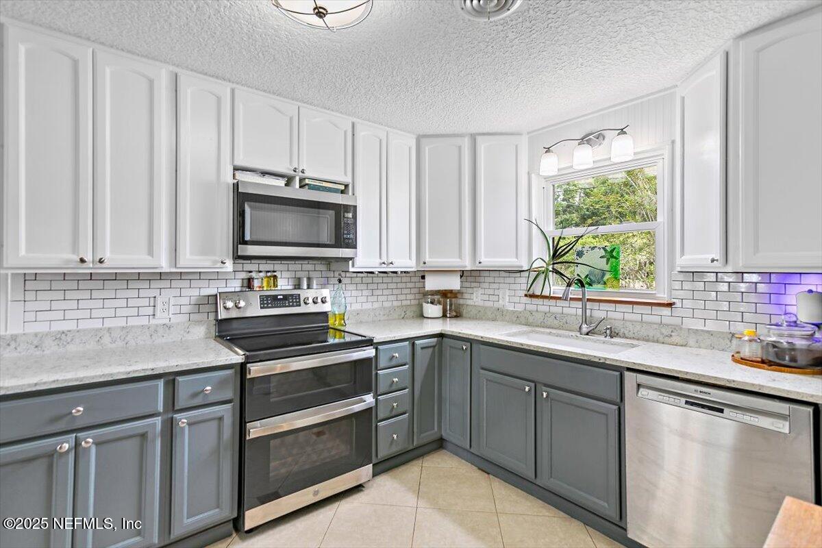 2166 BROWARD Road