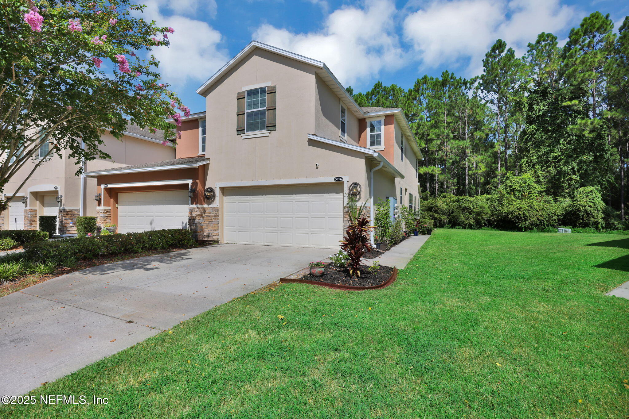 5956 BARTRAM VILLAGE Drive