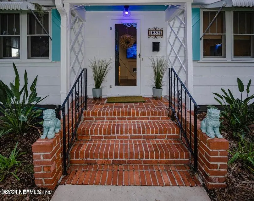 St Augustine, Florida 32084, United States, 2 Bedrooms Bedrooms, ,1 BathroomBathrooms,Residential,Active,89255