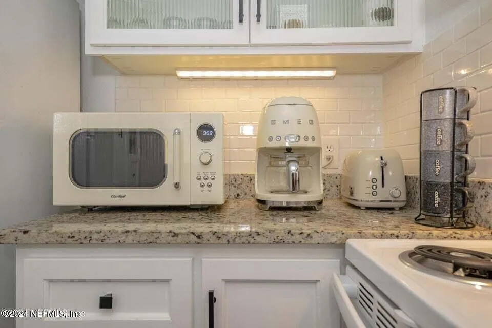 St Augustine, Florida 32084, United States, 2 Bedrooms Bedrooms, ,1 BathroomBathrooms,Residential,Active,89255