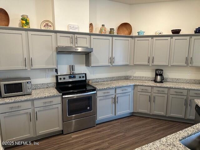 1811 TEA OLIVE Court