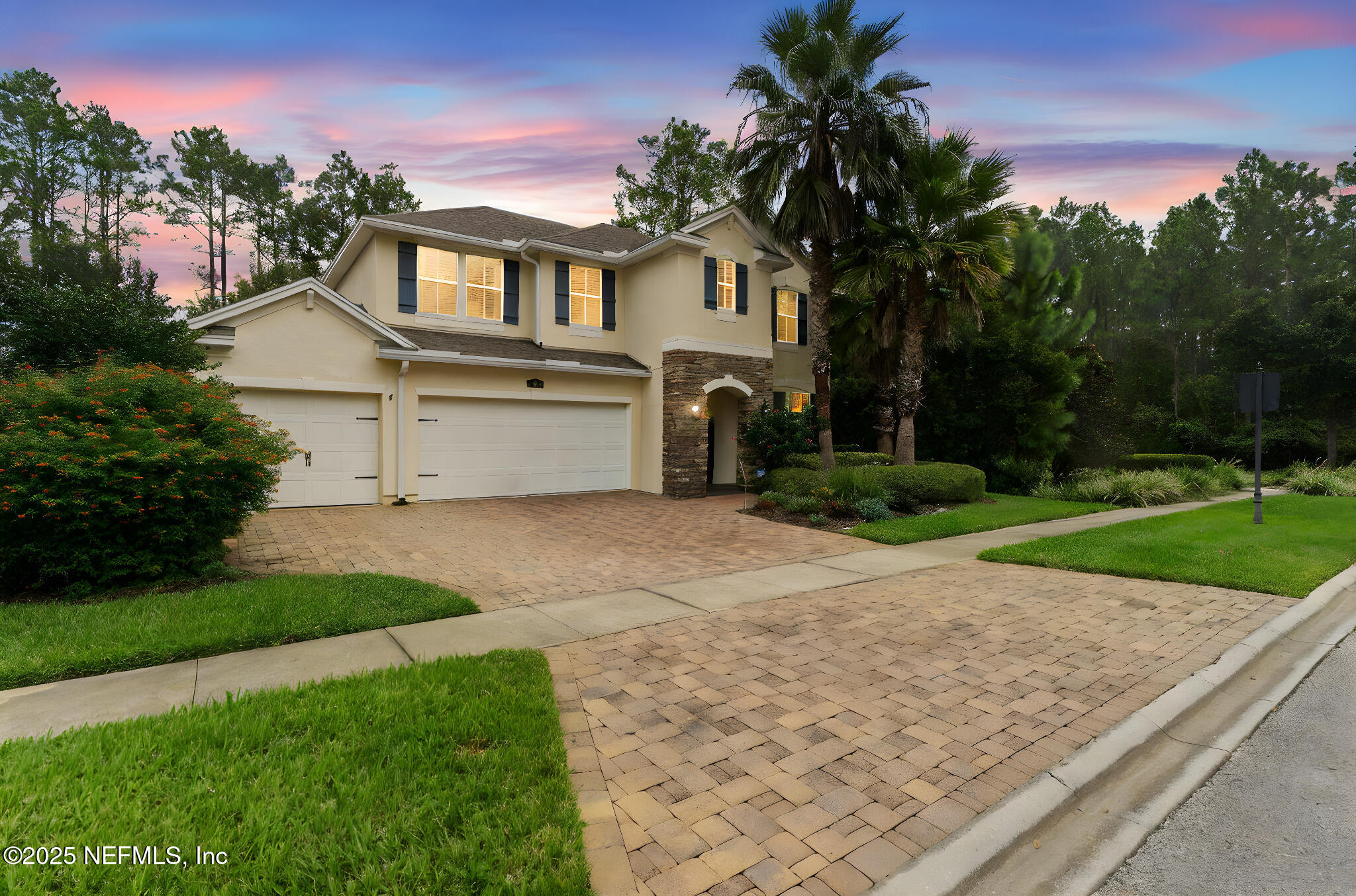 22 MEDIO Drive