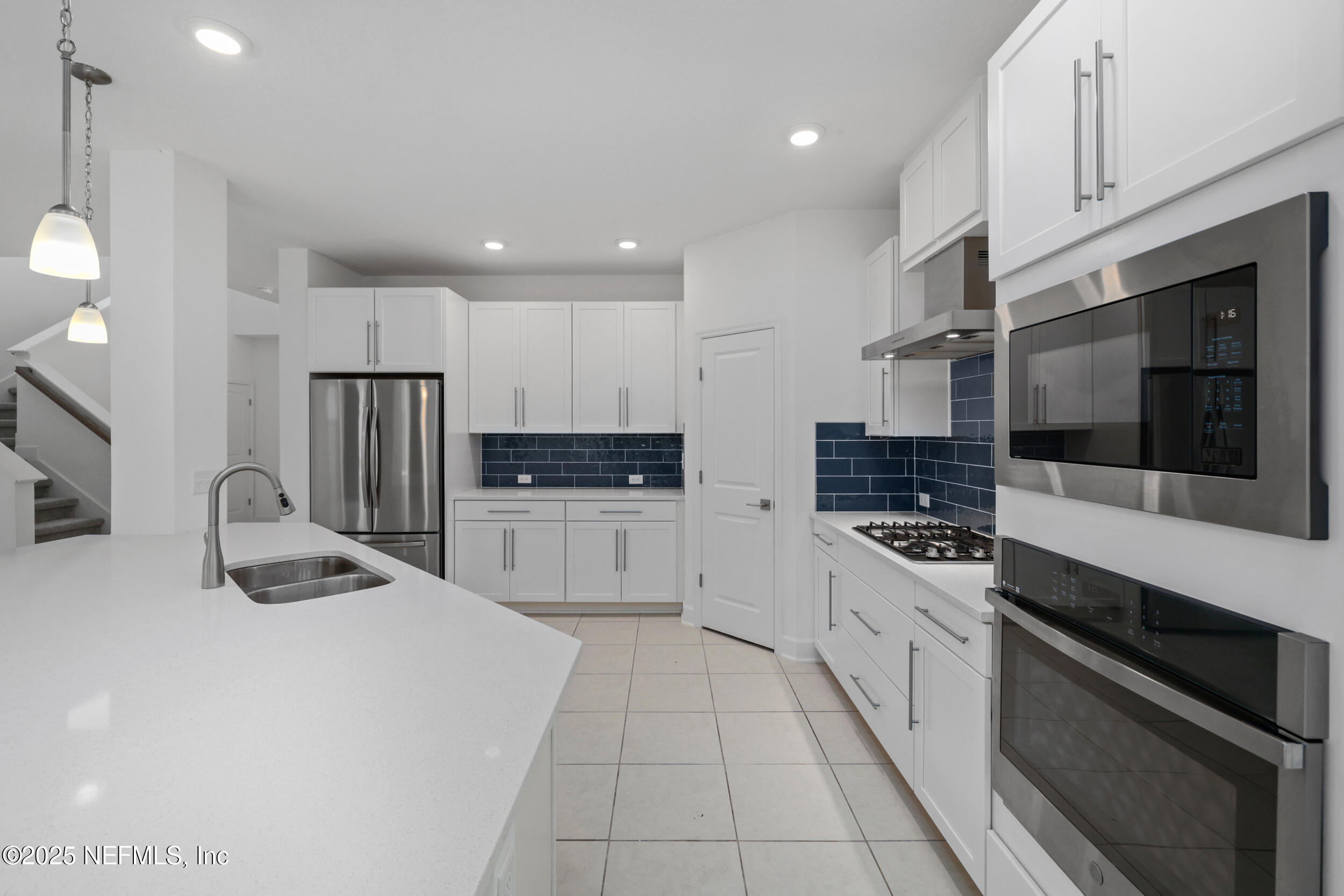 111 WINDSWEPT Way