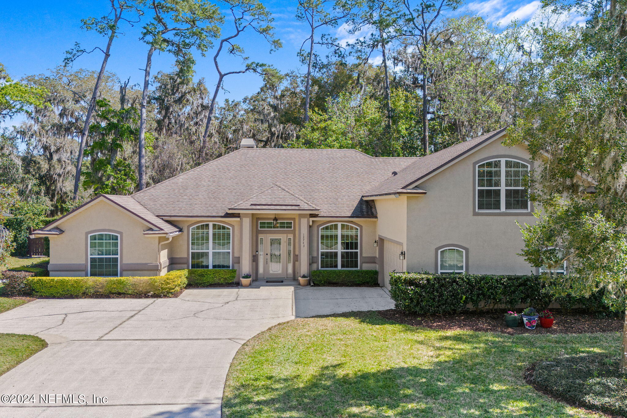 Jacksonville, FL home for sale located at 12743 Camellia Bay Drive E, Jacksonville, FL 32223