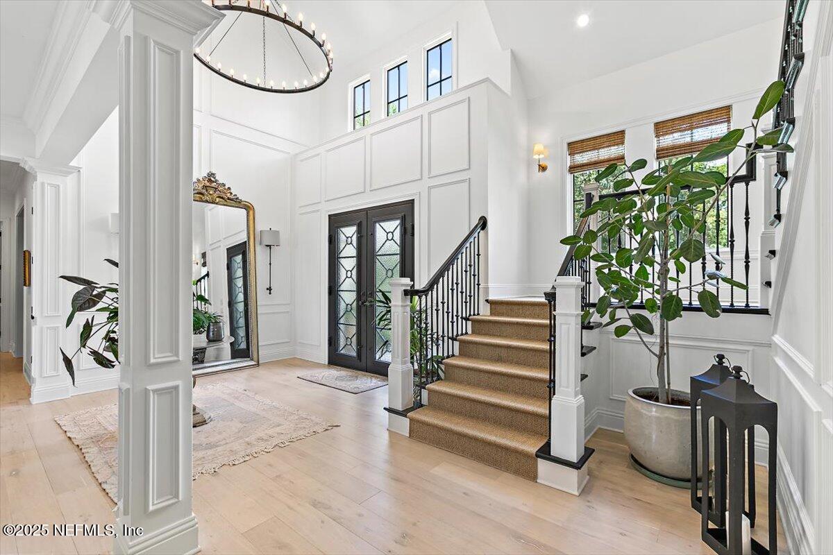 150 HICKORY HILL Drive