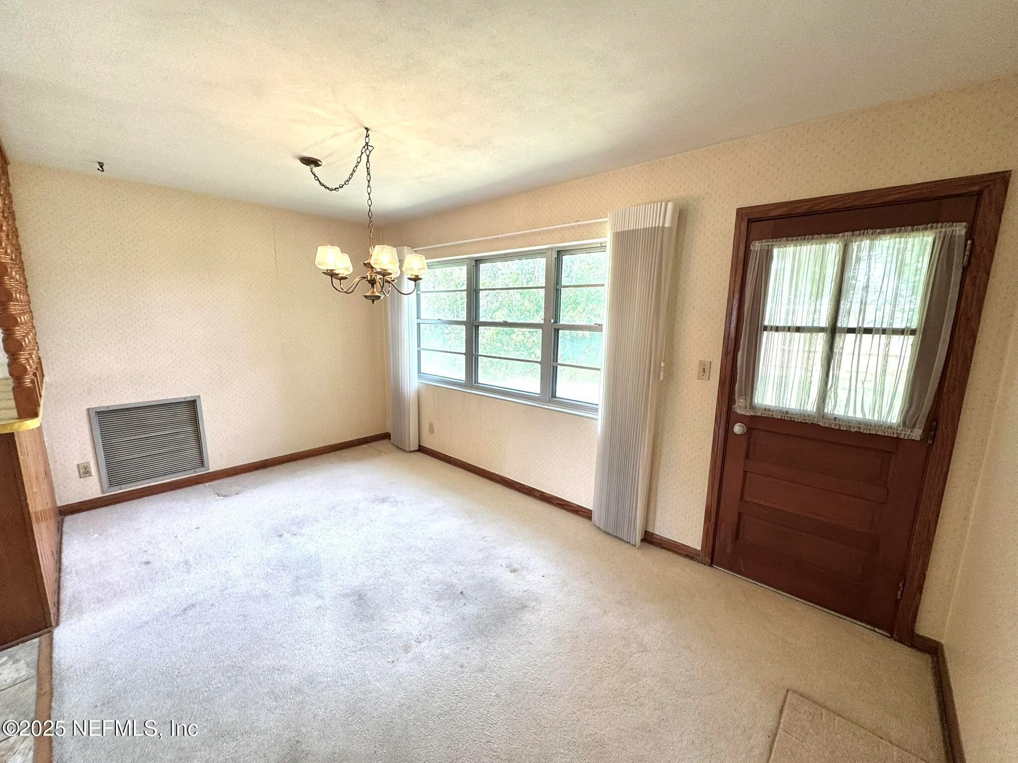 Jacksonville Beach, Florida 32250, United States, 3 Bedrooms Bedrooms, ,4 BathroomsBathrooms,Residential,Pending,115766