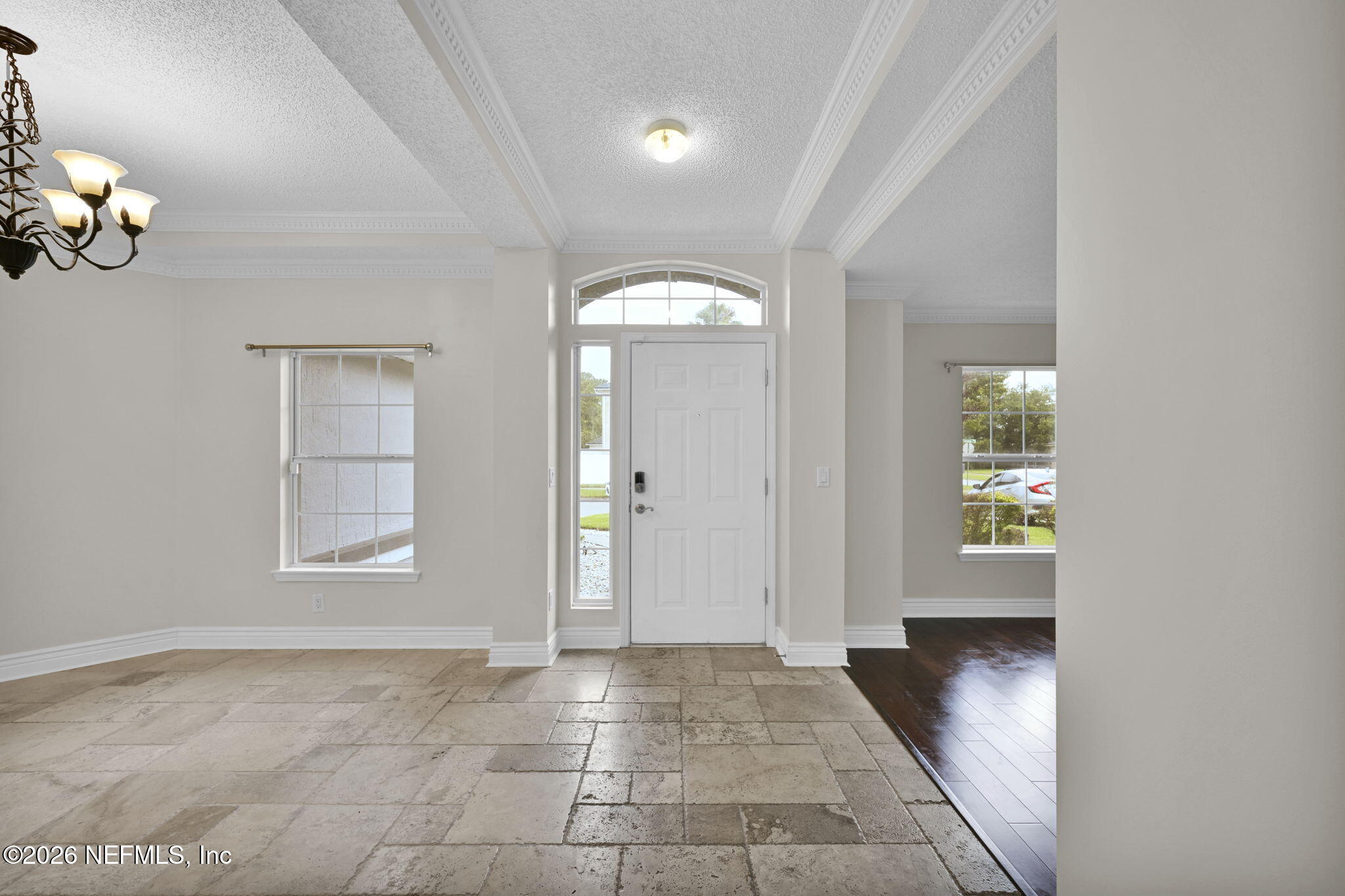2599 BENTSHIRE Drive