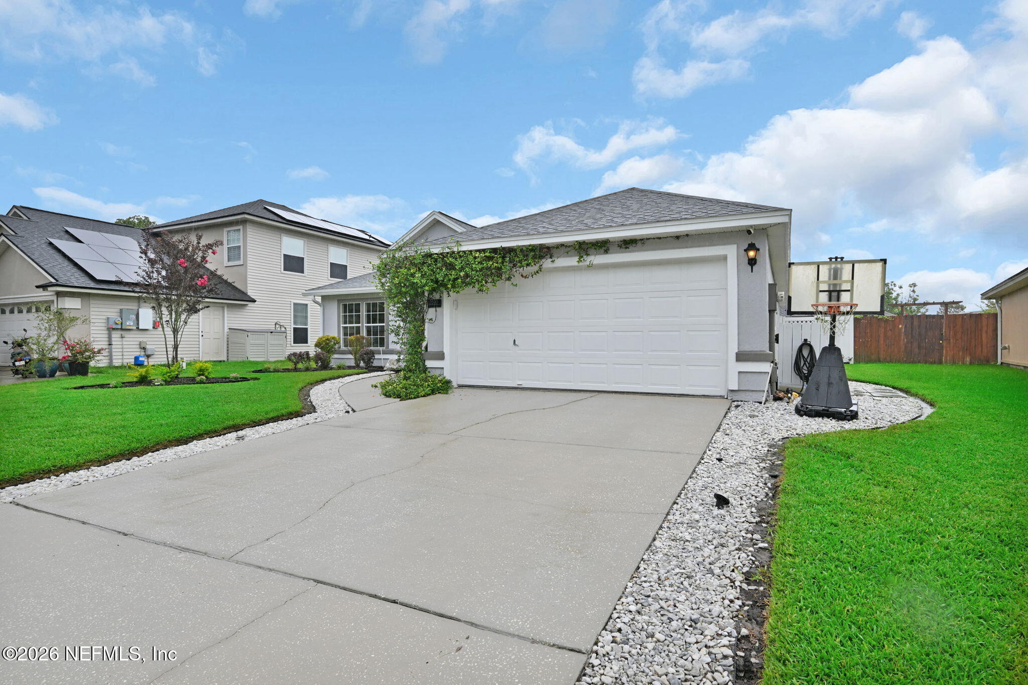 2599 BENTSHIRE Drive