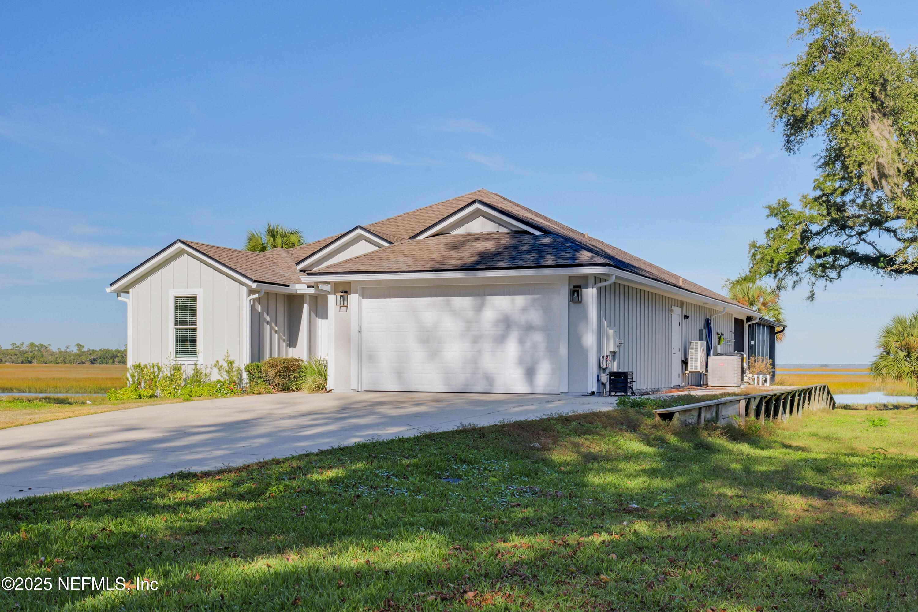 97222 PIRATES POINT Road