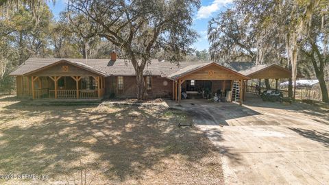 A home in Middleburg