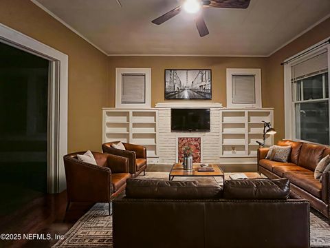 2806 COLLEGE Street Jacksonville FL 32205